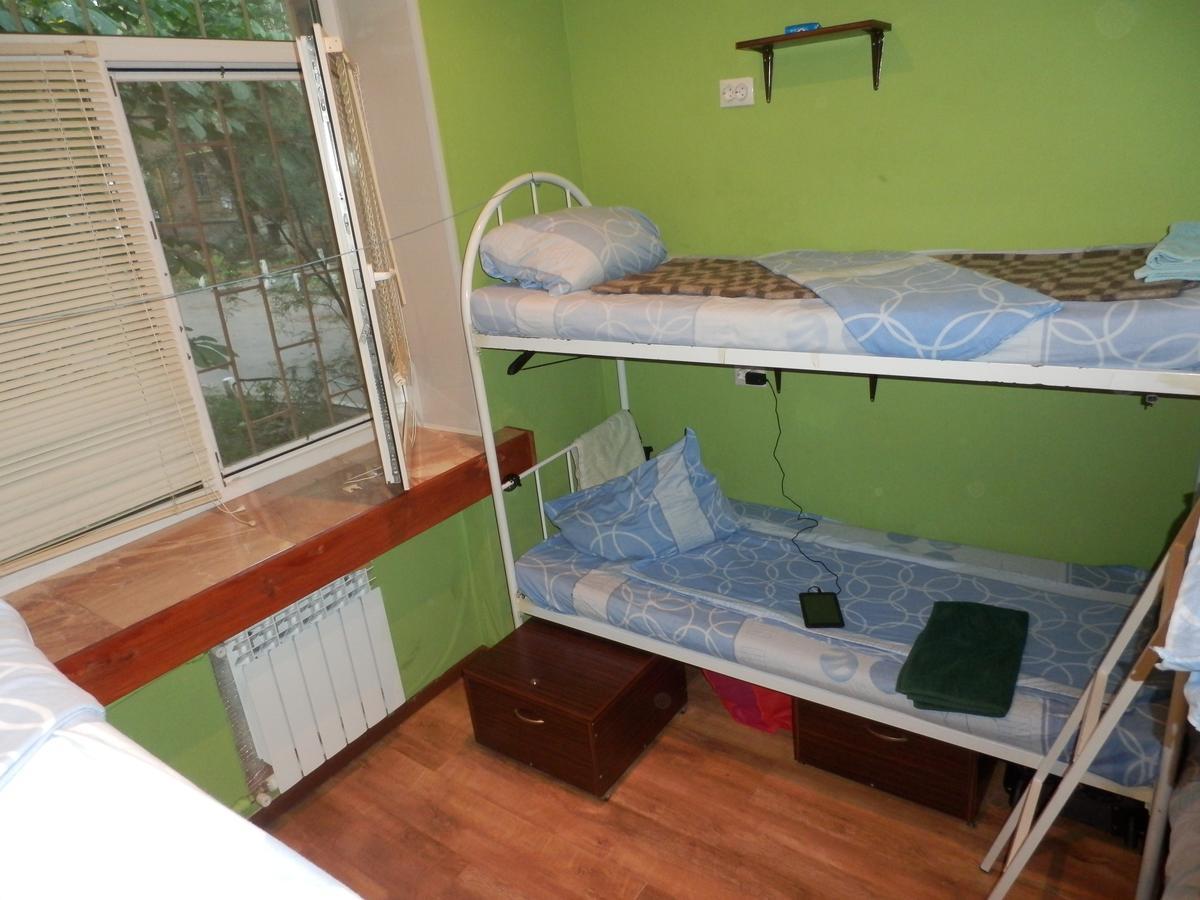 Yourhostel Svyatoshino Kiev Buitenkant foto